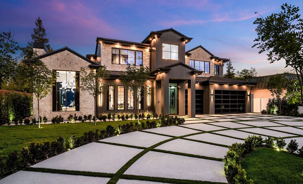 Technology Trends for Outdoor Living Spaces